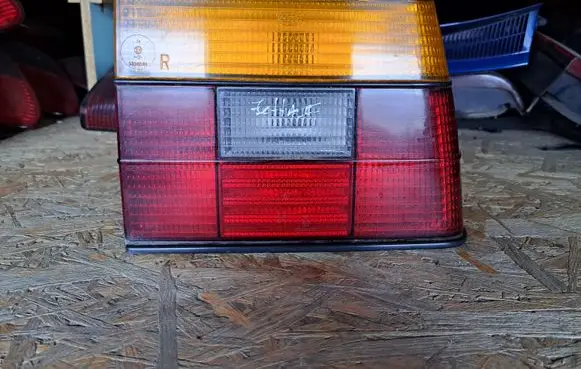 Volkswagen Jetta II Rear/tail lights 165945112