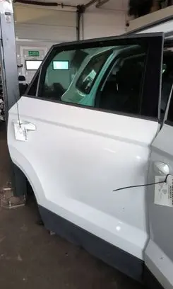 Skoda Karoq Rear door LS9R