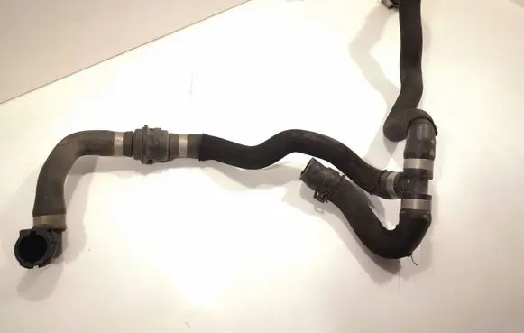 BMW 5 F10 F11 Engine coolant pipe/hose 374975