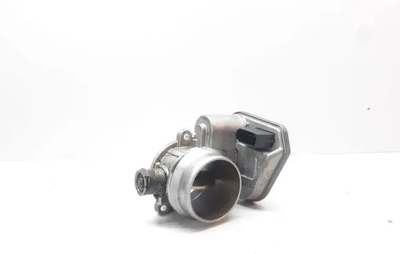 BMW 3 E90 E91 Throttle valve 7804373