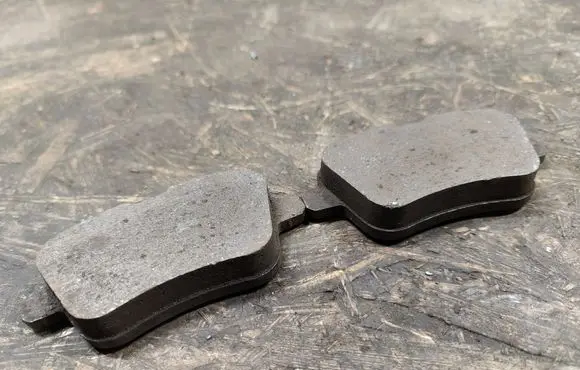 Mercedes-Benz A W176 Brake pads (rear) 32354094PGK