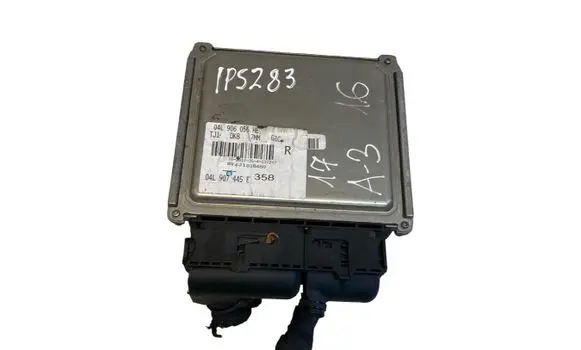 Audi A3 S3 8V Engine control unit/module 04L907445E 28499989 04L906056