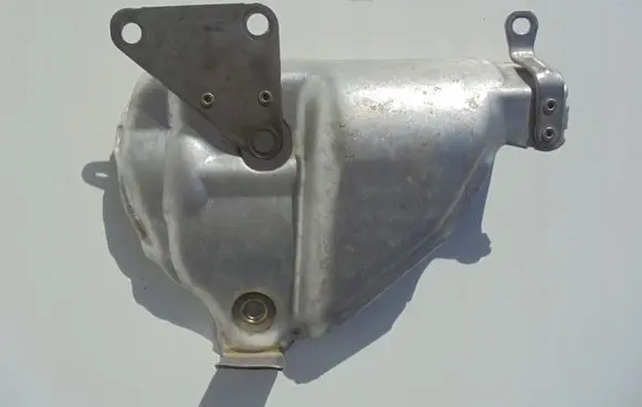 Volkswagen Golf VII Other engine bay part 04E253041F
