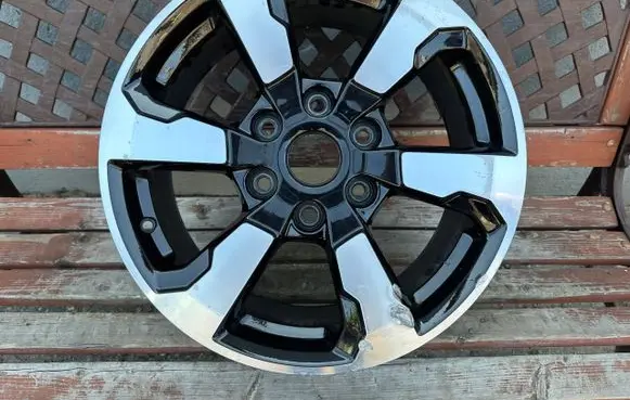Volkswagen Amarok II R18 alloy rim 