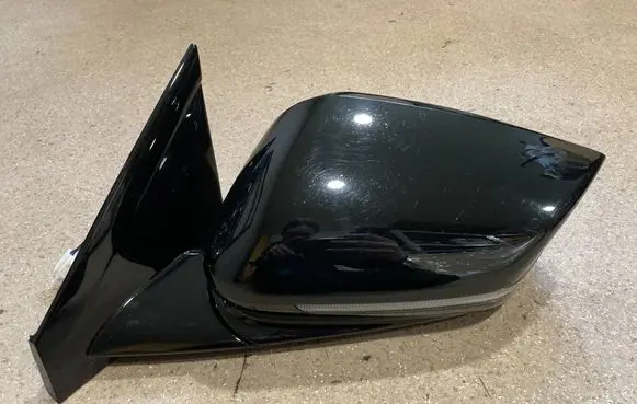 KIA EV6 Front door electric wing mirror 
