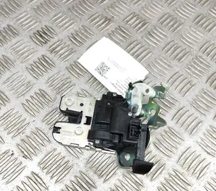 Audi A7 S7 4G Tailgate/trunk/boot lock/catch/latch 8R0827505A
