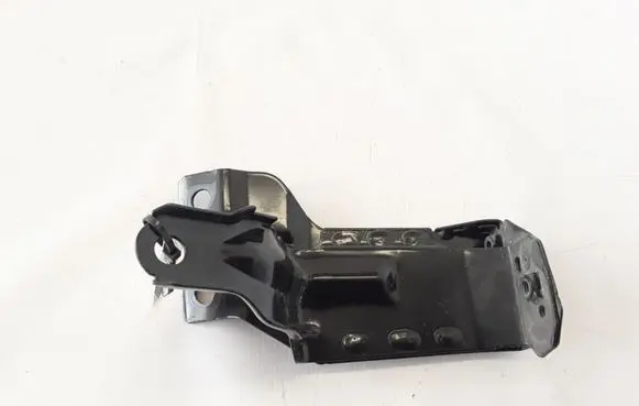 Volvo XC60 Radiator mount bracket 31261931