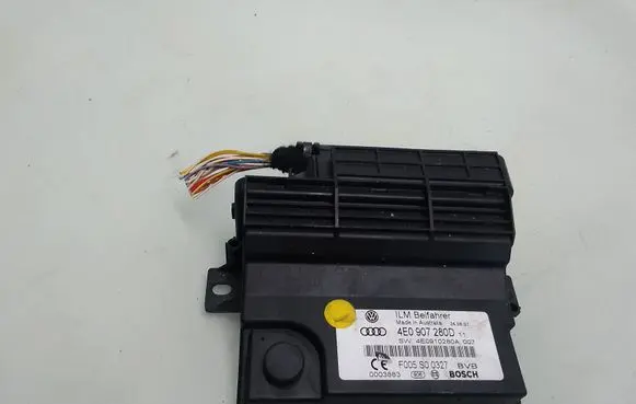 Audi A8 S8 D3 4E Current control relay 4E0907280D