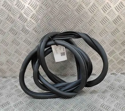 Hyundai IONIQ 6 Rubber seal front coupe door 82110KL000