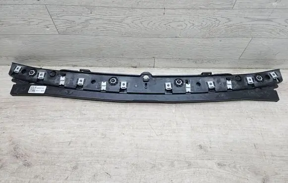 BMW M2 G87 Front bumper mounting bracket 8082510