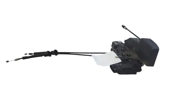 KIA Carens II Front door lock
