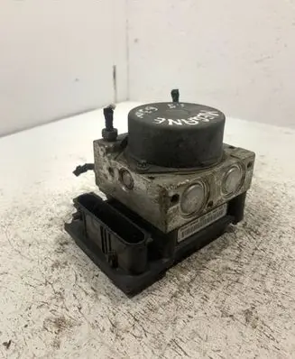 Renault Megane II ABS Pump 8200737985