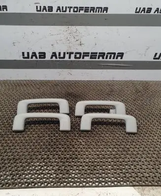 Mitsubishi Outlander A set of handles for the ceiling 