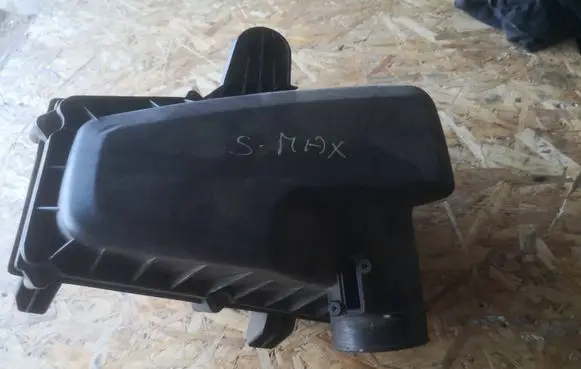 Ford S-MAX Air filter box