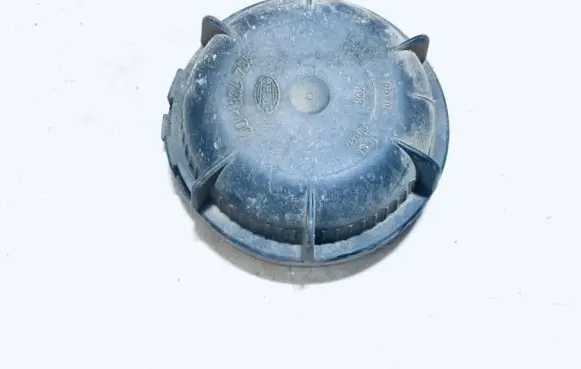 Volkswagen PASSAT B3 Headlight/headlamp dust cover 13472800 134728-00