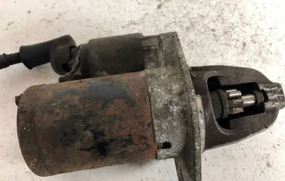 Mitsubishi Colt Starter motor M000T45271ZT