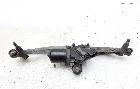 Front wiper linkage