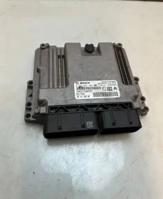 Peugeot 208 Engine control unit/module 9806460480 9814182680 0281032456