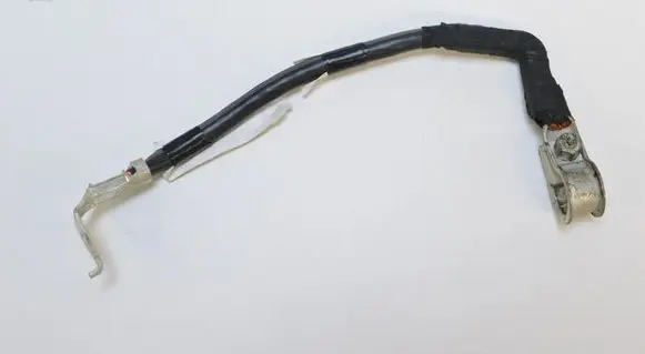 Lexus GS 300 350 430 450H Positive wiring loom 8228430040