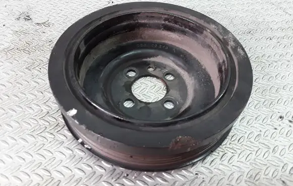 Volkswagen Touran I Crankshaft pulley 03G105243