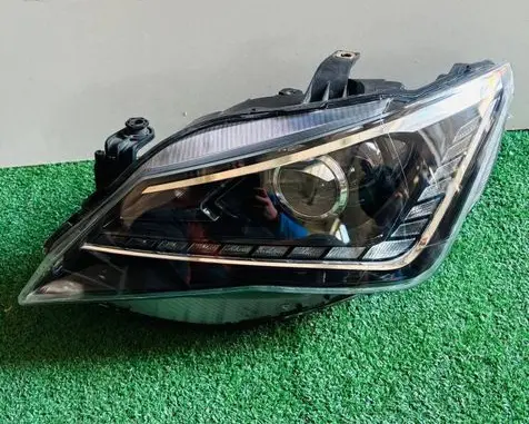 Seat Ibiza IV (6J,6P) Headlight/headlamp 6J1941007Q
