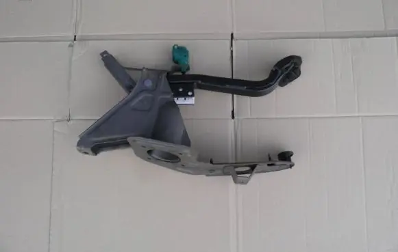 Volkswagen Transporter - Caravelle T5 Brake pedal 7H1721057B