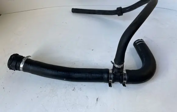 Iveco Daily 6th gen Engine coolant pipe/hose 5802097630 5802097652
