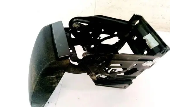 Skoda Octavia Mk2 (1Z) Armrest 1057552 S355MC