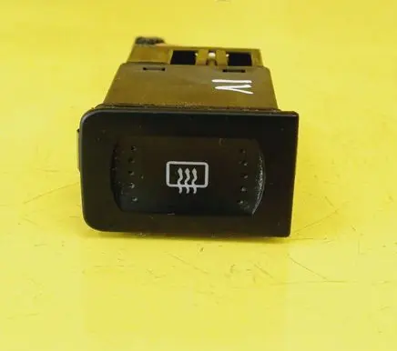 Volkswagen Golf IV Windscreen/window heater switch 1J0959621C