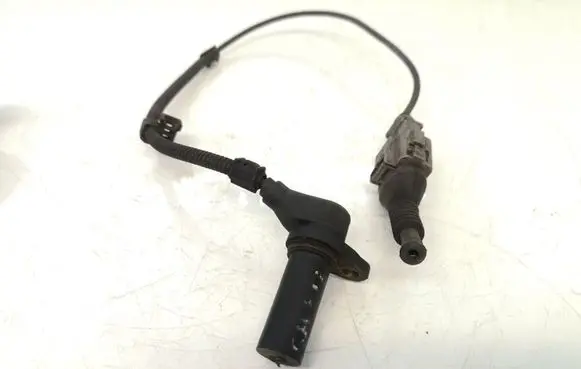 Volkswagen Golf I Crankshaft position sensor 038907319G