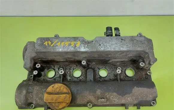Opel Zafira A Rocker cam cover 