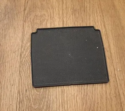 Mercedes-Benz GLE (W166 - C292) Glove box pad A1666890000