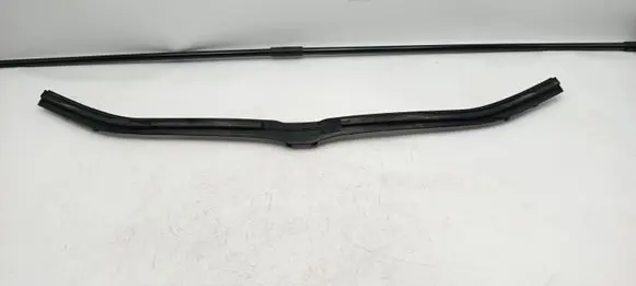 BMW 5 E60 E61 Top upper radiator support slam panel 7063835