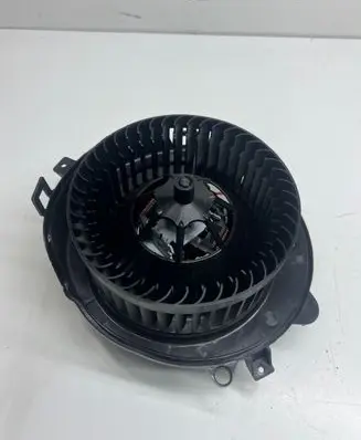 Audi A3 S3 8V Heater fan/blower 5Q2819021