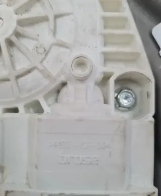 Skoda Superb B6 (3T) Front door window regulator with motor