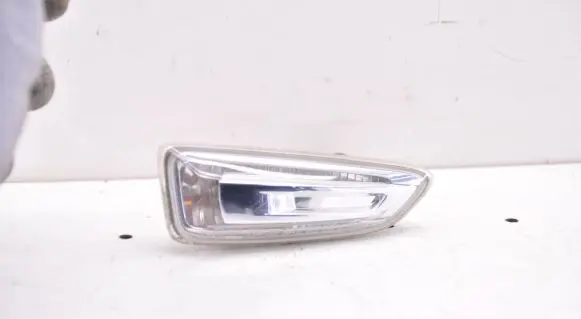 Opel Astra K Front fender indicator light 137127241