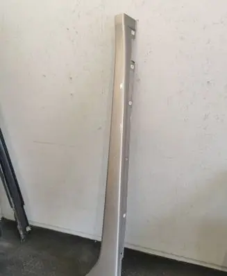 Hyundai i40 Sill 877523Z000