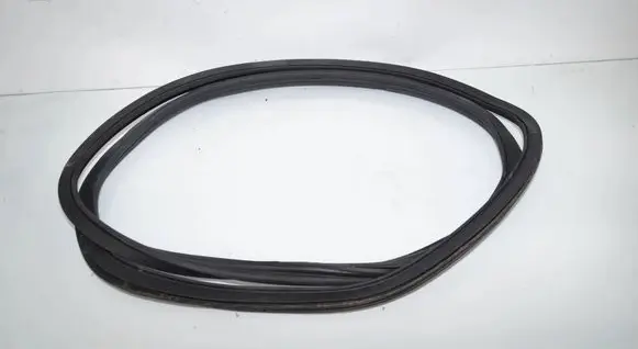BMW 3 G20 G21 Seal rubber (tailgate) 8497196 51768497196