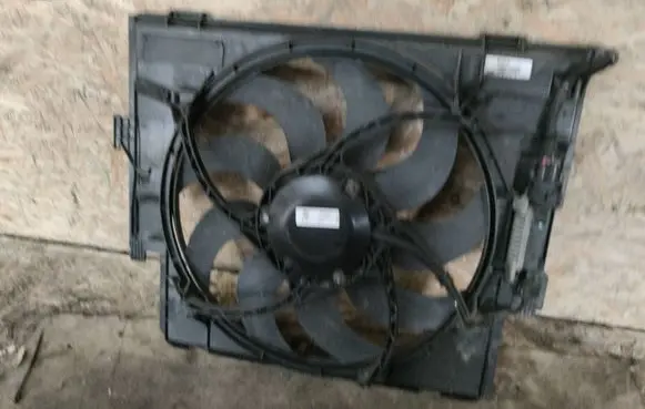BMW 1 E82 E88 Fan set 5020644 MP8820L7