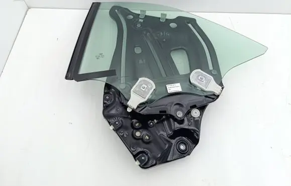 Audi A5 Rear door window regulator with motor 8W7839397A 8W7845297