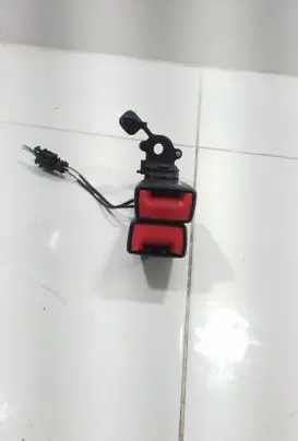 Middle seatbelt (rear)