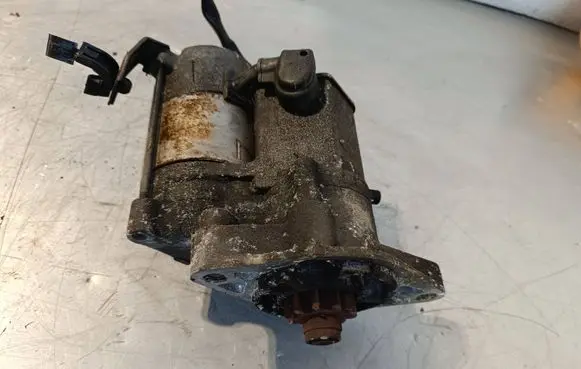 Toyota Yaris Starter motor