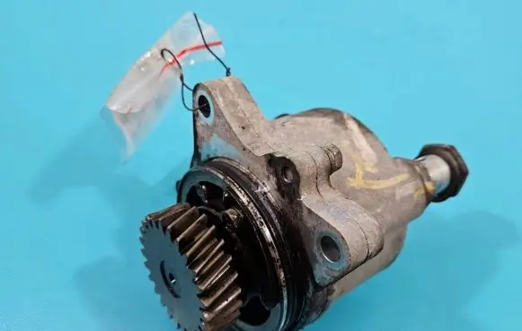 Isuzu D-Max Vacuum pump 8982517650 IMPRK1363933