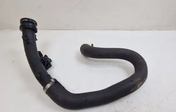 Peugeot 308 Intercooler hose/pipe 9677537380