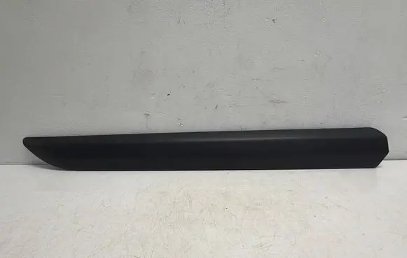 Opel Vivaro Front door trim (molding) 9808747077 9808747377