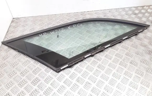 Mercedes-Benz E W212 Rear side window A212670112