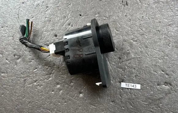 Hyundai Terracan Differential lock switch 93260H1200