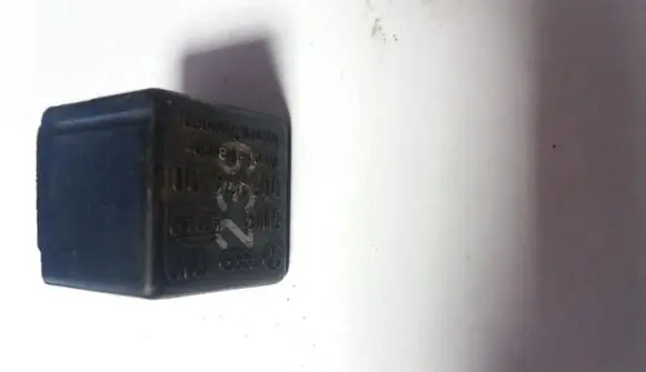 Audi A6 S6 C5 4B Other relay 431955531