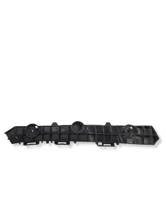 Toyota Yaris Cross Rear bumper mounting bracket 525760D470