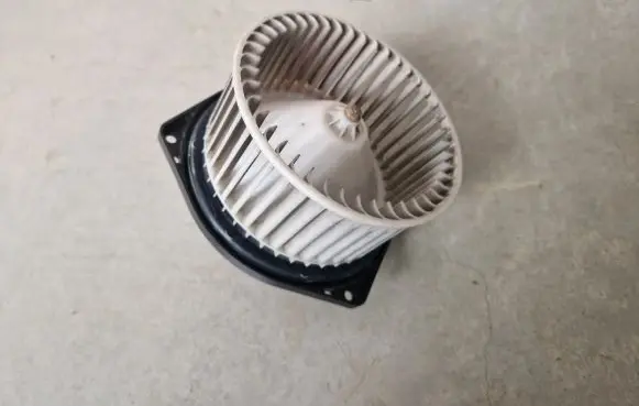 Nissan Patrol Y61 Heater fan/blower